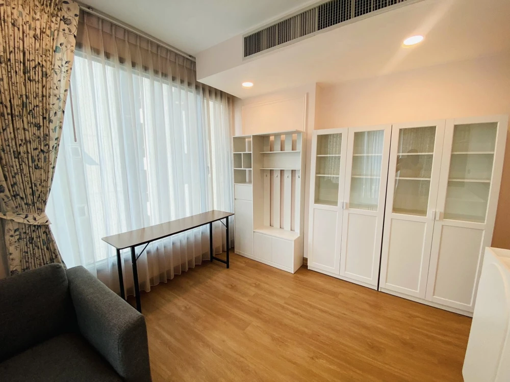 For rent: Ceil by Sansiri, corner room, unblocked view, modern built-in furniture, book now