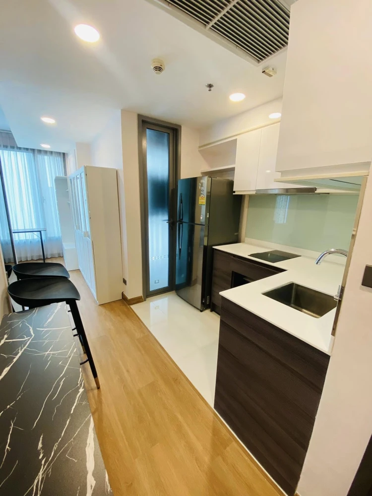 For rent: Ceil by Sansiri, corner room, unblocked view, modern built-in furniture, book now