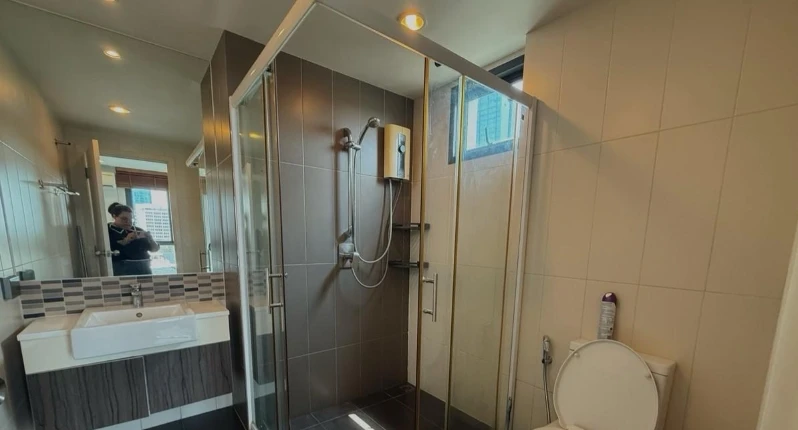 For rent: Centric Ari Station, 8th floor, fully furnished unit, very livable. Book now! Don't miss out!