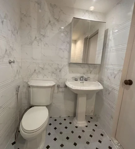 For rent: Centric Ari Station fully furnished apartment, ready to move in. Book now, don't wait!