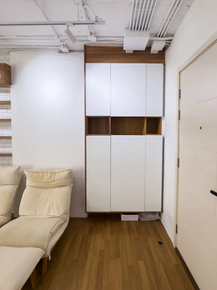 For rent: Centric Ratchada-Suthisan, beautifully decorated minimalist unit, great location, complete amenities. Book now!