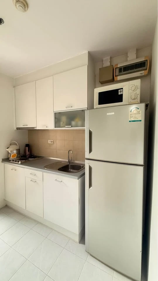 For rent: Centric Scene Sukhumvit 64, 16th floor, fully furnished, ready to move in, with built-in furniture, must reserve.