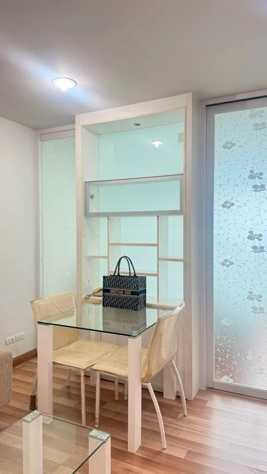 For rent: Centric Scene Sukhumvit 64, 16th floor, fully furnished, ready to move in, with built-in furniture, must reserve.