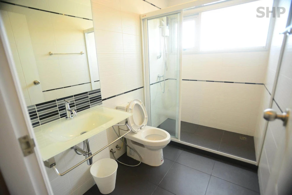 For rent: Centric Sea, 2 bedrooms, spacious living area, prime location, stunning unblocked views. Don't miss out!
