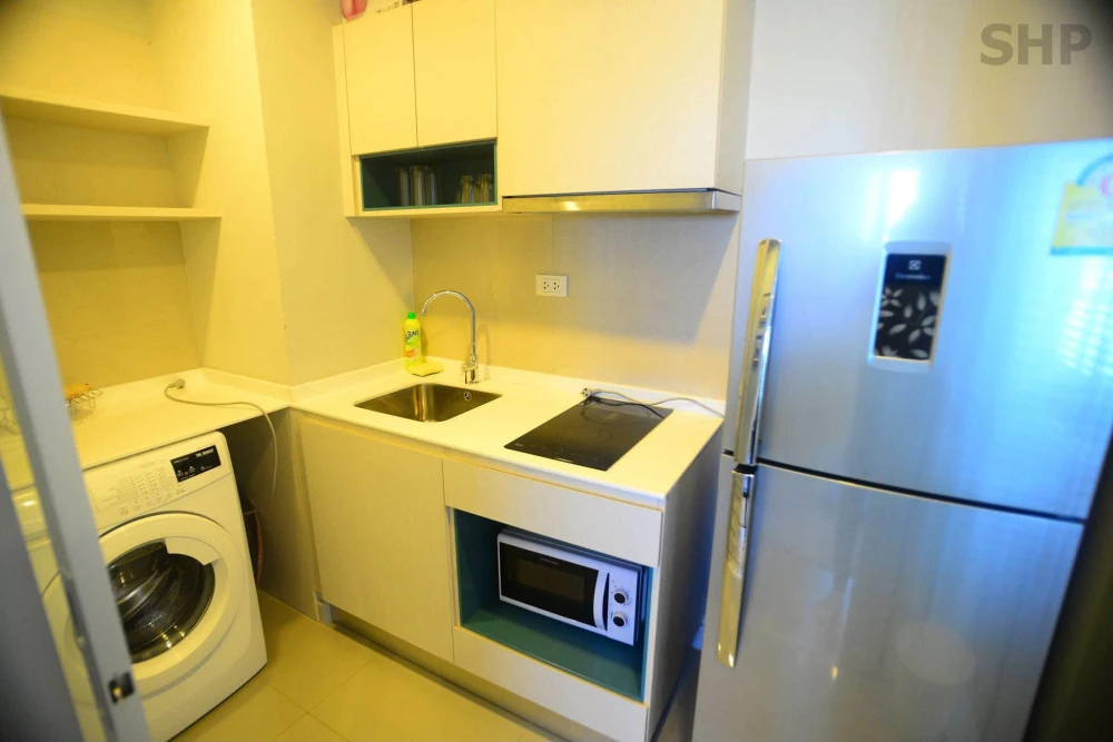 For rent: Centric Sea, 2 bedrooms, spacious living area, prime location, stunning unblocked views. Don't miss out!