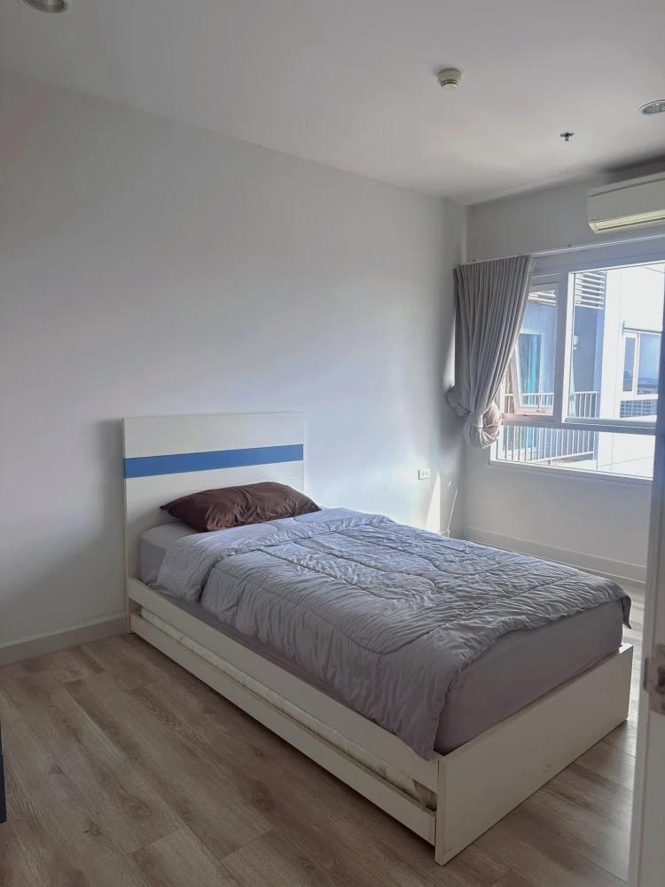 For rent: Centric Sea Condo, ready to move in, fully furnished, just bring your own luggage and move in!!
