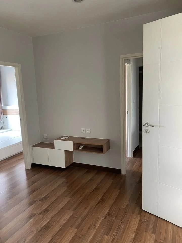 For rent: Centric Tiwanon Station, high floor unit. Spacious and comfortable. Book now!