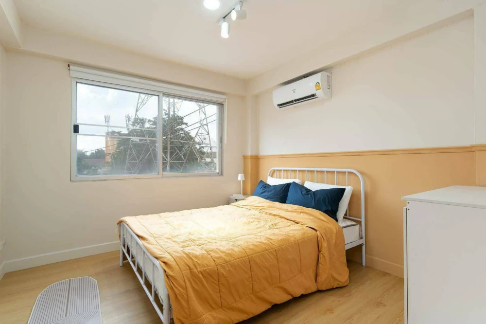 Century Park Condominium for rent, 3rd floor, fully furnished, very livable. Book now! (Quickly!) images