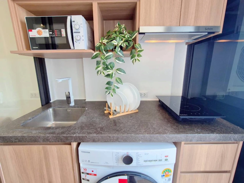 For rent: Cerocco Bangna 36, ​​1 bedroom, 1 bathroom, fully furnished, great location. You can't miss this!