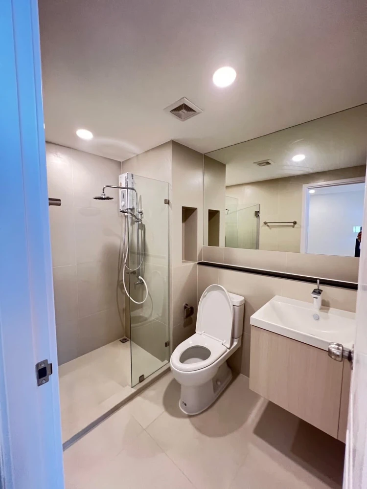 For rent: Cerocco Bangna 36, ​​corner unit offering privacy, great location, fully furnished. Book now!
