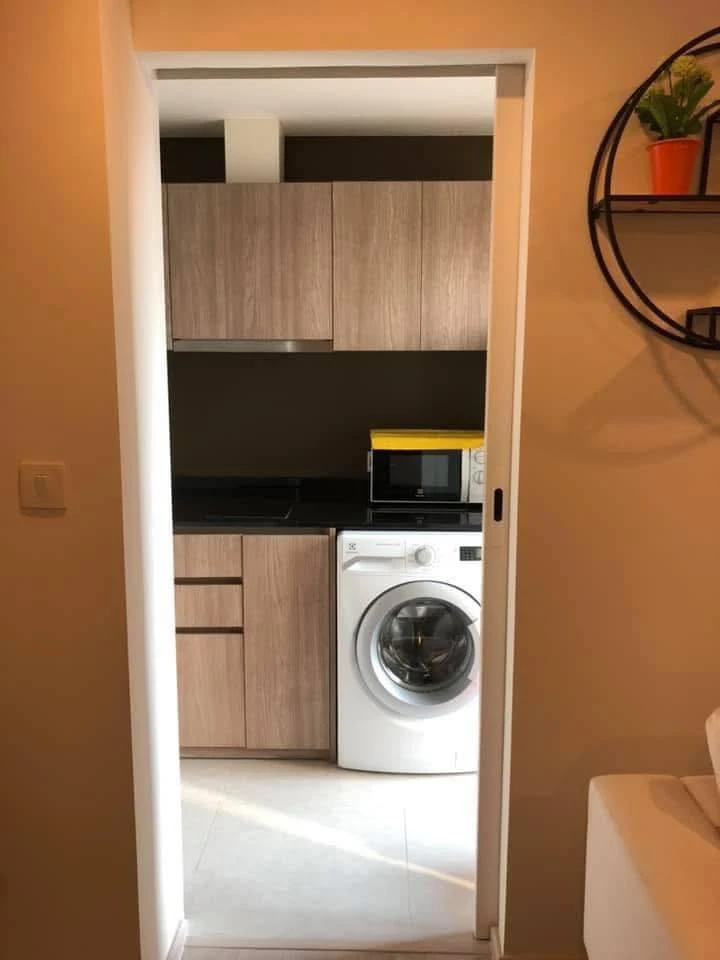 For rent: Chambers Chaan, Lat Phrao-Wang Hin, 1 bedroom plus room, spacious and comfortable, fully furnished, ready to move in.