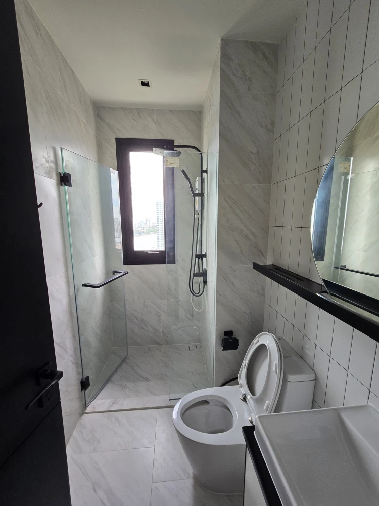 For rent: Chapter Charoennakhon-Riverside, 21st floor, nice room, fully furnished, book now!