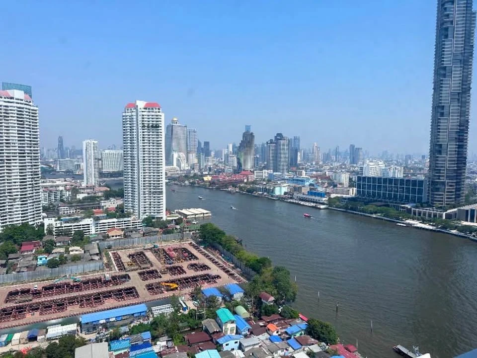 Chapter Charoennakhon-Riverside for rent, spacious room with plenty of usable space, good location, beautiful city view from high floor, reserve now!