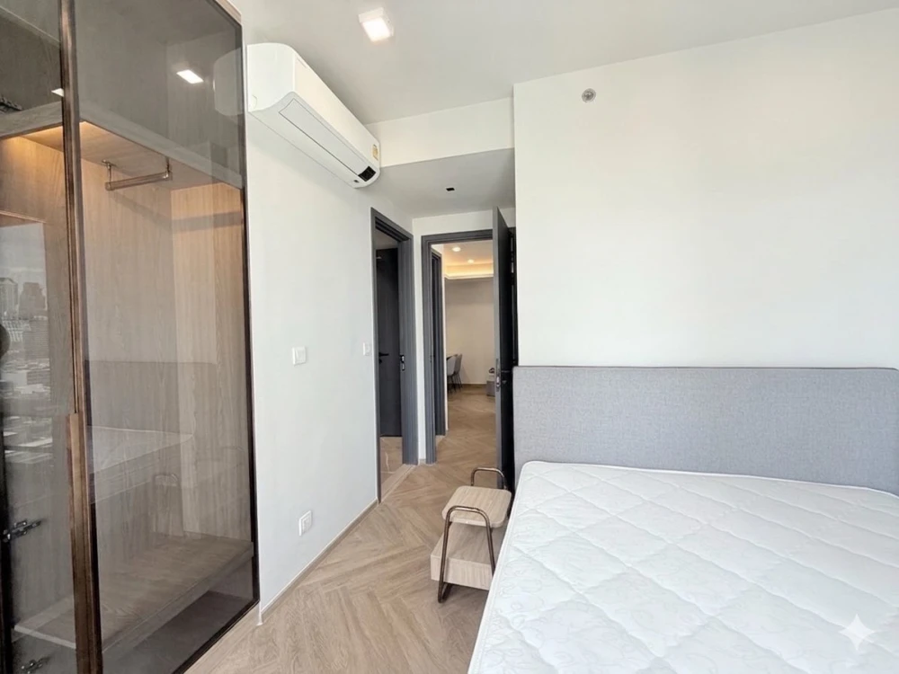 For rent at Chapter Chula-Samyan. Spacious and comfortable rooms available. Book now! Don't miss this opportunity.