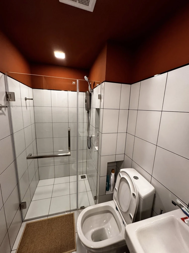 For rent: Chapter one all ramintra, Building C, 4th floor, fully furnished, just bring your bag and move in.