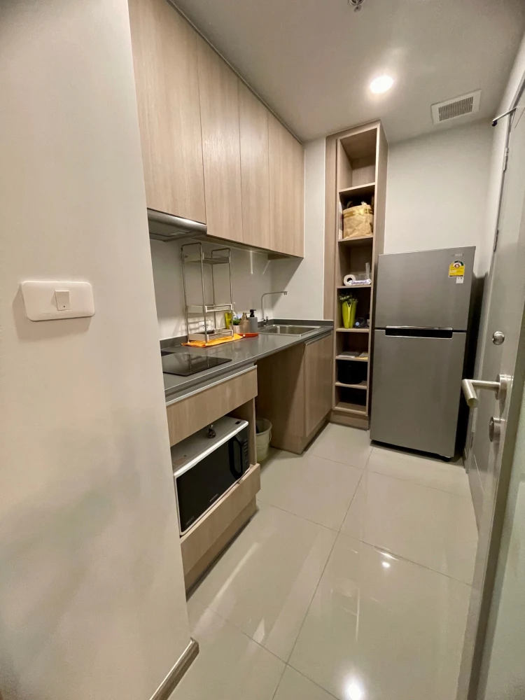 For rent: Chapter One Flow Bangpo. Features a Chao Phraya River view and comes fully furnished—a truly inviting place to live. Book now—don’t wait!