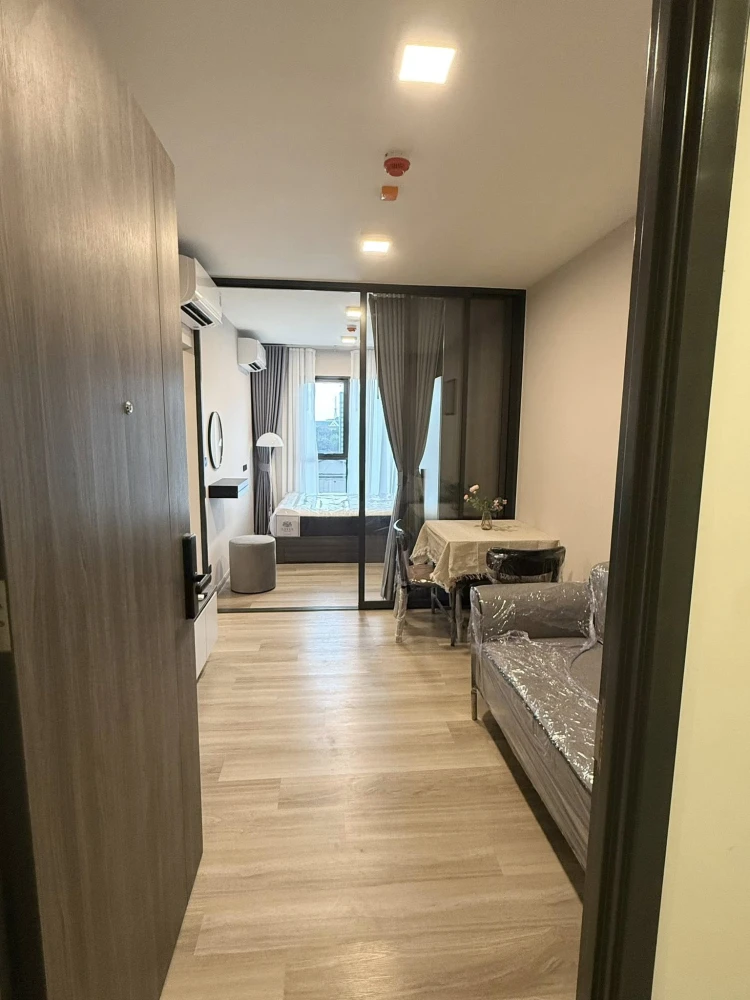 For rent: Chapter One More Kaset, north-facing unit with unobstructed view. High-quality furniture throughout. Don't miss out!