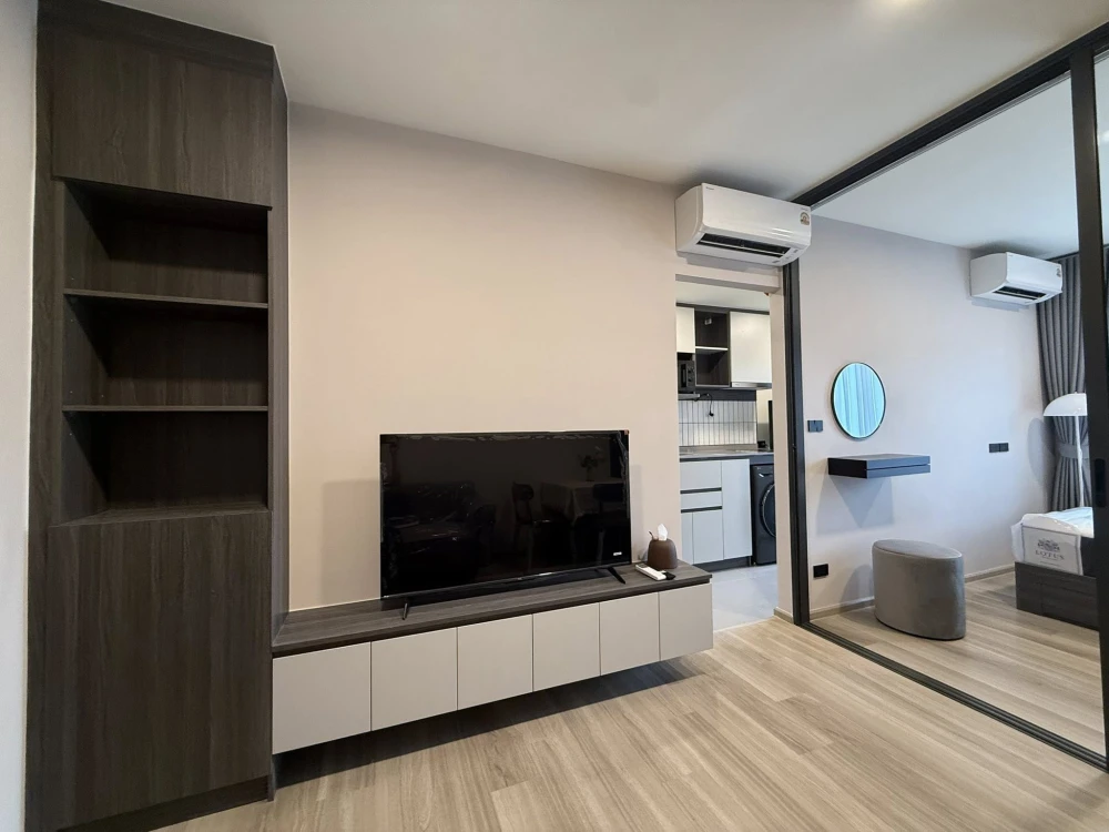 For rent: Chapter One More Kaset, north-facing unit with unobstructed view. High-quality furniture throughout. Don't miss out!