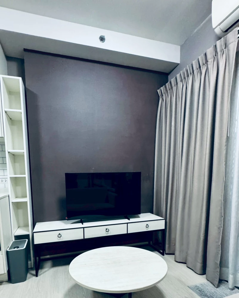 For rent: Chapter One Shine Bangpo, 1 bedroom, 1 bathroom. Fully furnished and equipped with appliances. Book now!
