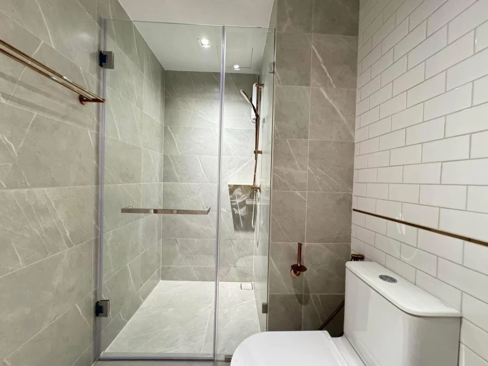 Chapter Thonglor 25 for rent, 1 bedroom, 1 bathroom, plenty of usable space, fully furnished, good location, hurry and reserve now!