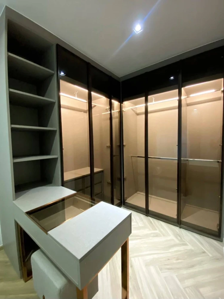 ให้เช่า Chapter Thonglor 25 1 ห้องนอน 1 ห้องน้ำ พื้นที่ใช้สอยเยอะ เฟอร์นิเจอร์ครบครัน หิ้วกระเป๋าเข้าอยู่ได้เลยจ้า