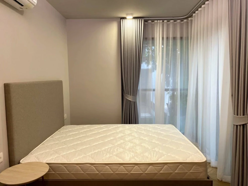 ให้เช่า Chapter Thonglor 25 1 ห้องนอน 1 ห้องน้ำ พื้นที่ใช้สอยเยอะ เฟอร์นิเจอร์ครบครัน หิ้วกระเป๋าเข้าอยู่ได้เลยจ้า