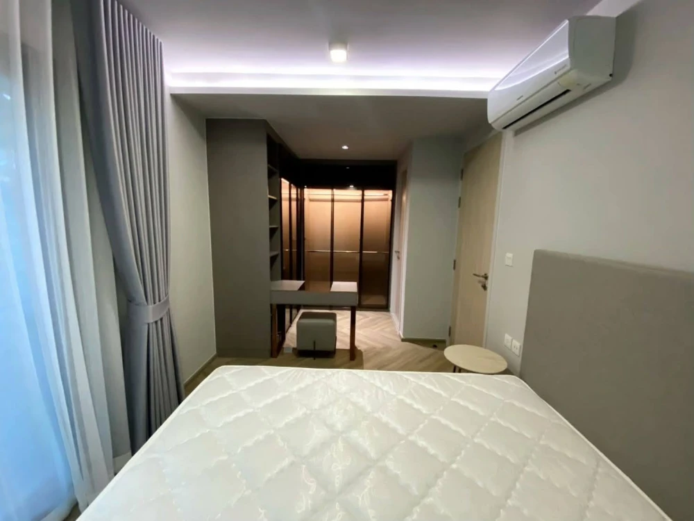 ให้เช่า Chapter Thonglor 25 1 ห้องนอน 1 ห้องน้ำ พื้นที่ใช้สอยเยอะ เฟอร์นิเจอร์ครบครัน หิ้วกระเป๋าเข้าอยู่ได้เลยจ้า