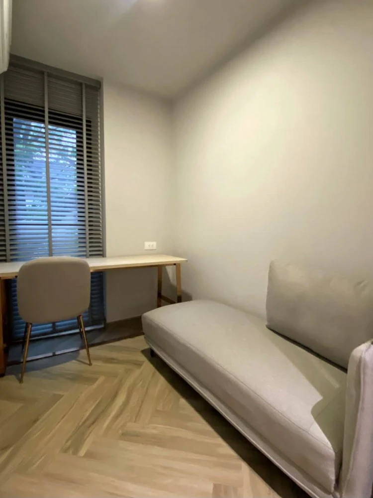 ให้เช่า Chapter Thonglor 25 1 ห้องนอน 1 ห้องน้ำ พื้นที่ใช้สอยเยอะ เฟอร์นิเจอร์ครบครัน หิ้วกระเป๋าเข้าอยู่ได้เลยจ้า