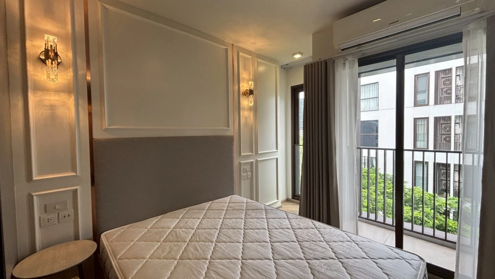 For rent: Chapter Thonglor 25, 5th floor, great view, fully furnished, very livable. Book now!