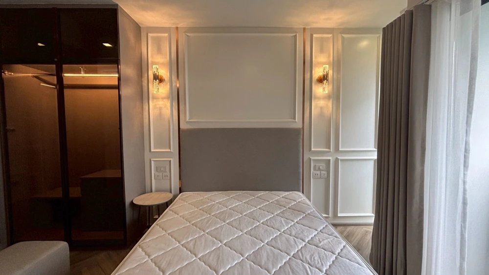 For rent: Chapter Thonglor 25, 5th floor, great view, fully furnished, very livable. Book now!