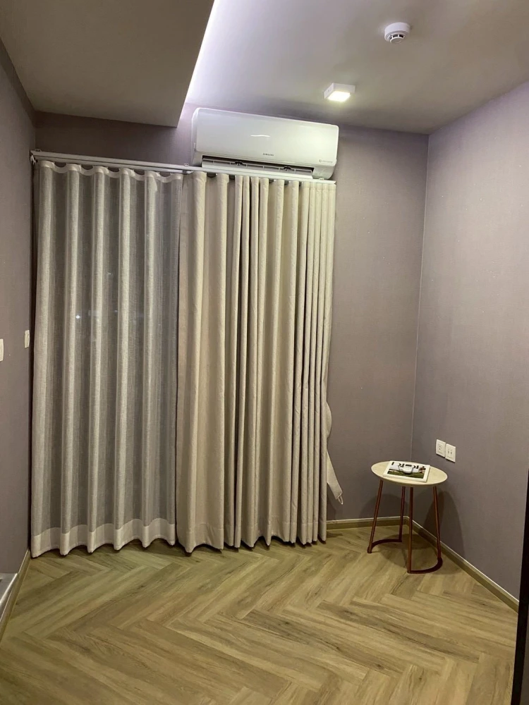 For rent: CHAPTER THONGLOR 25, 6th floor. Beautifully decorated room. Clean, quiet, and peaceful. Don't miss out!
