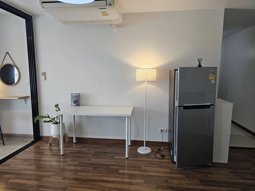 For rent: Chateau In Town Major Ratchayothin. Large, beautiful room, fully furnished and ready to move in!