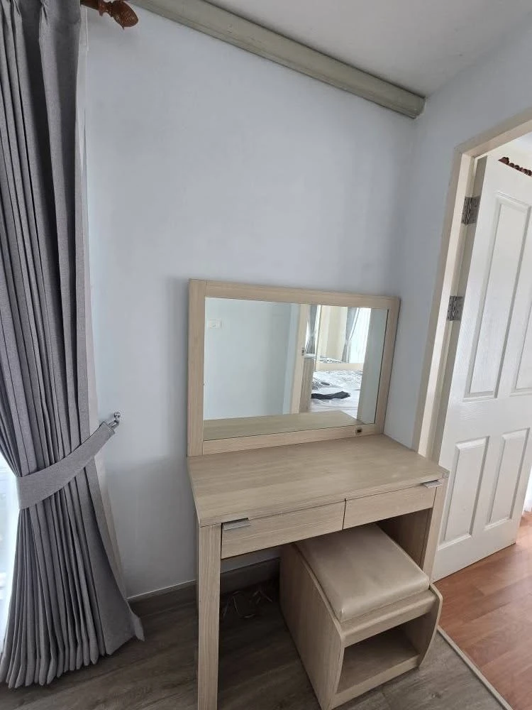 For rent: Chateau in town Ratchada 13, 2nd floor, fully furnished, nice to live in, reserve now, hurry!