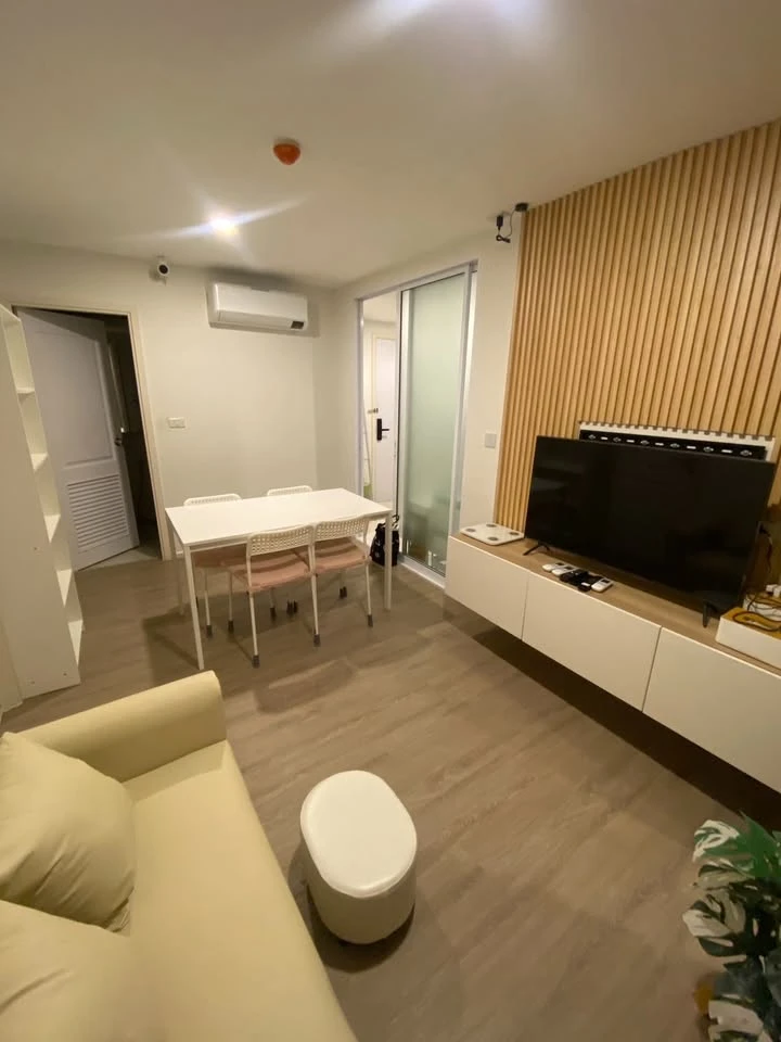Chateau In Town Ratchayothin for rent, spacious room, lots of usable space, convenient and complete here, move in quickly.