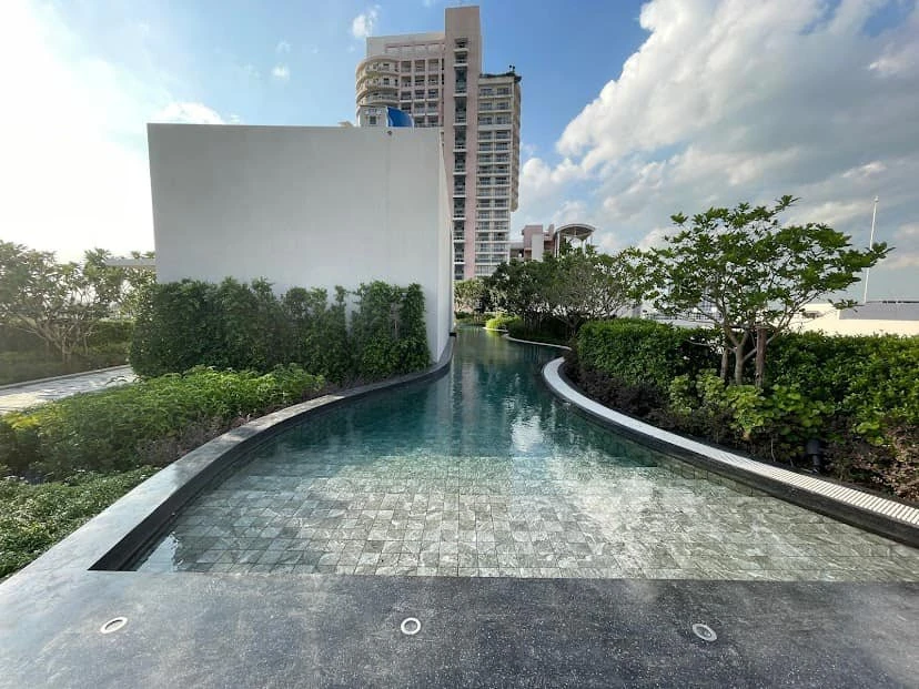 Chateau In Town Ratchayothin for rent, spacious room, lots of usable space, convenient and complete here, move in quickly.
