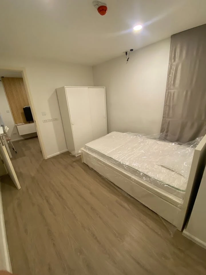 Chateau In Town Ratchayothin for rent, spacious room, lots of usable space, convenient and complete here, move in quickly.