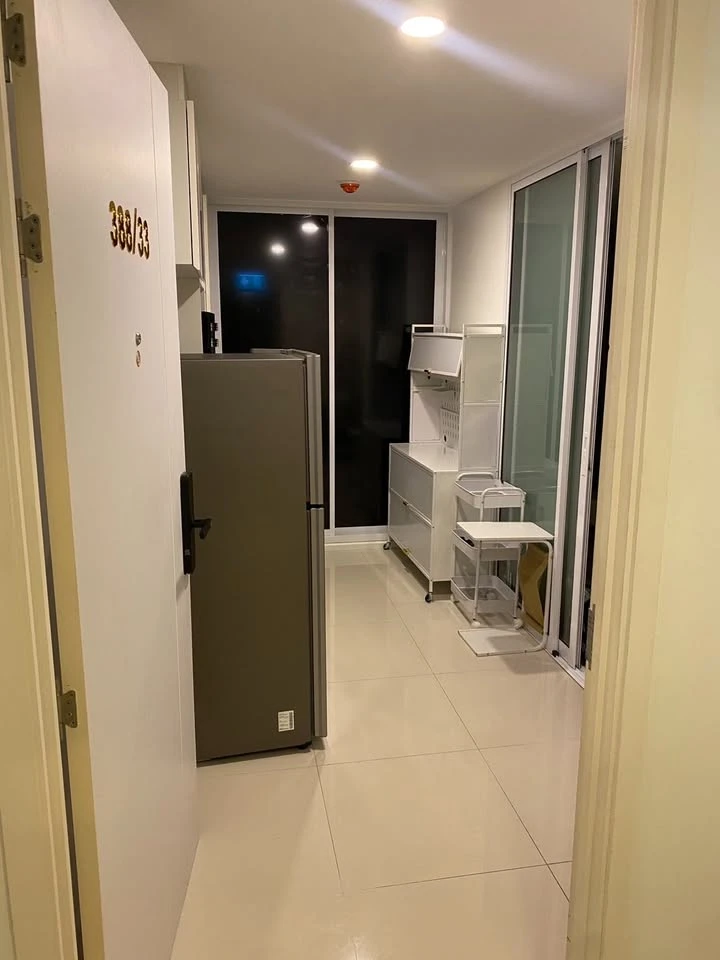 Chateau In Town Ratchayothin for rent, spacious room, lots of usable space, convenient and complete here, move in quickly.