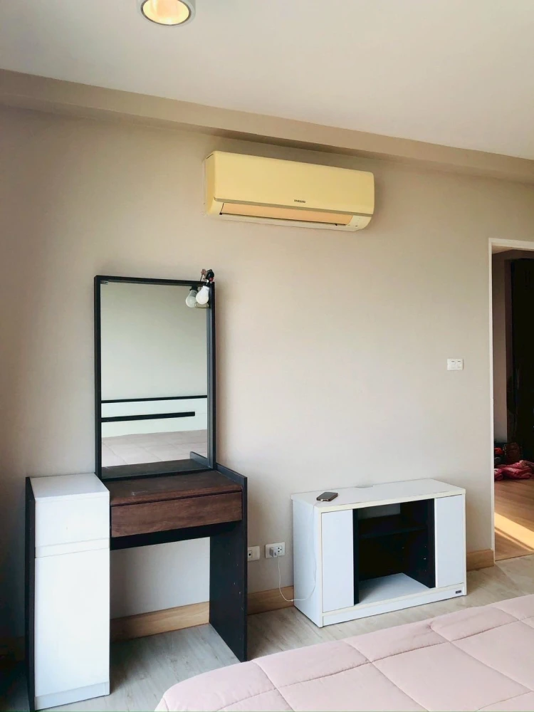 For rent: Chateau In Town Sukhumvit 62/1 phase 2, 2 bedrooms, spacious living area, fully furnished. Book now!