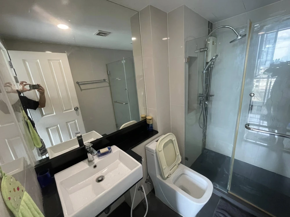 Chateau in town for rent, Sukhumvit 64/1, ready to move in, fully furnished, affordable price, reserve now.