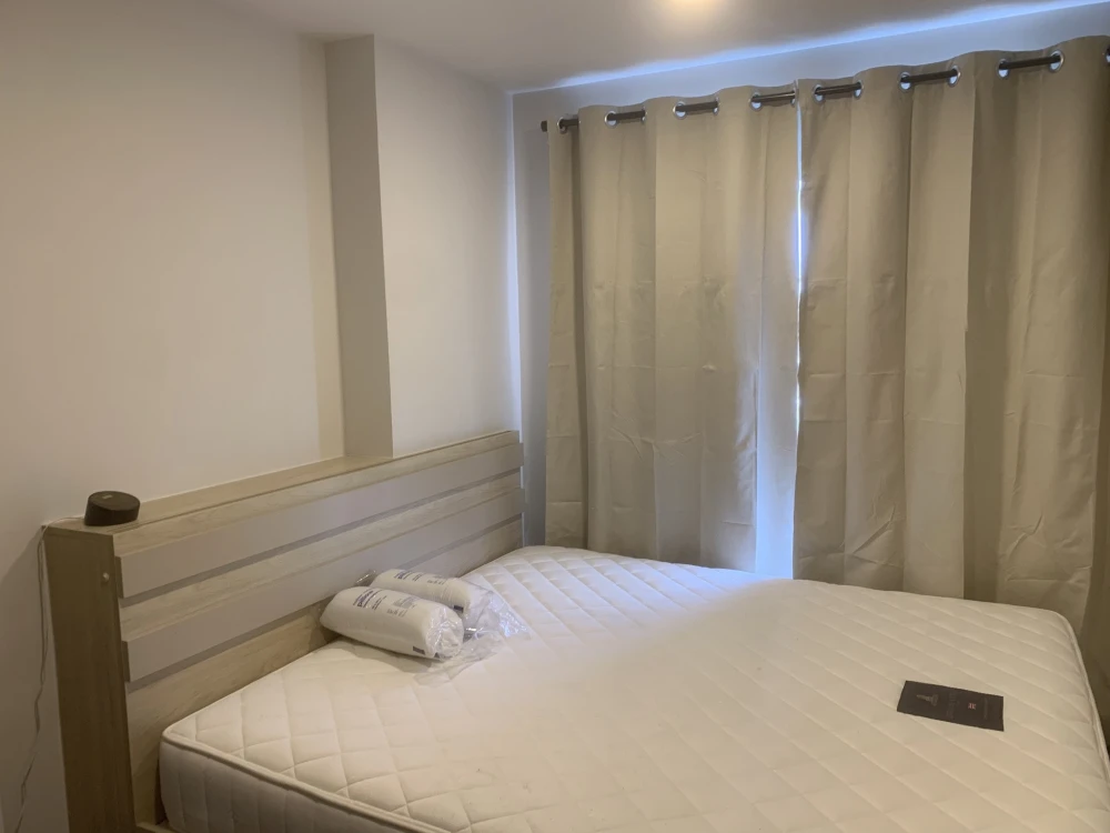 For rent: Chewathai Hallmark Charan 13, ready-to-move-in unit with furniture and appliances. Book now! Don't miss out! +++