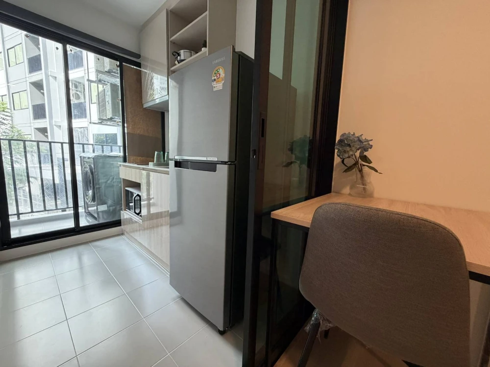 For rent: Chewathai Hallmark Ekkamai - Raminthra, 1 bedroom, 1 bathroom. Great location, fully furnished. Book now!