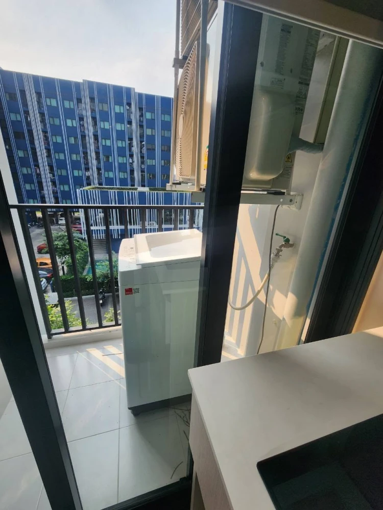 For rent: Chewathai Hallmark Ladprao-Chokchai 4, fully furnished apartment with complete amenities. Book now! Don't miss out!
