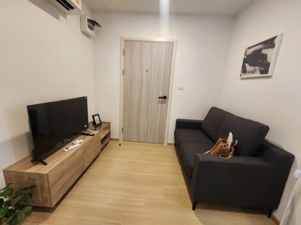 For rent: Chewathai Hallmark Ladprao-Chokchai 4, fully furnished apartment with complete amenities. Book now! Don't miss out!