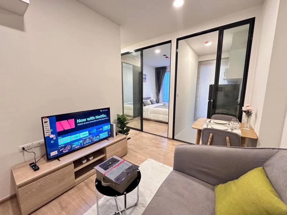 For rent: Chewathai Kaset Nawamin, 1 bedroom, 1 bathroom, 5th floor. Great location, convenient transportation. Don't miss out!