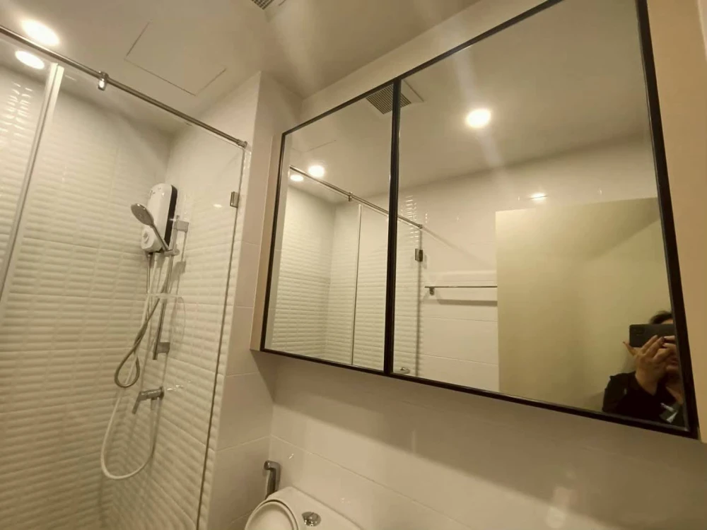 For rent: Chewathai Kaset Nawamin, 1 bedroom, 1 bathroom, fully furnished, just bring your bags and move in.