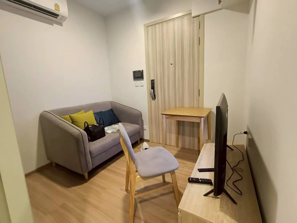 For rent: Chewathai Kaset Nawamin, 1 bedroom, 1 bathroom, fully furnished, just bring your bags and move in.