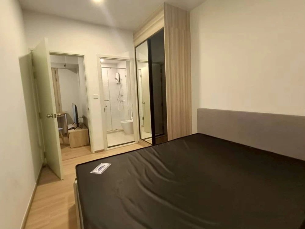 For rent: Chewathai Kaset Nawamin, 1 bedroom, 1 bathroom, fully furnished, just bring your bags and move in.