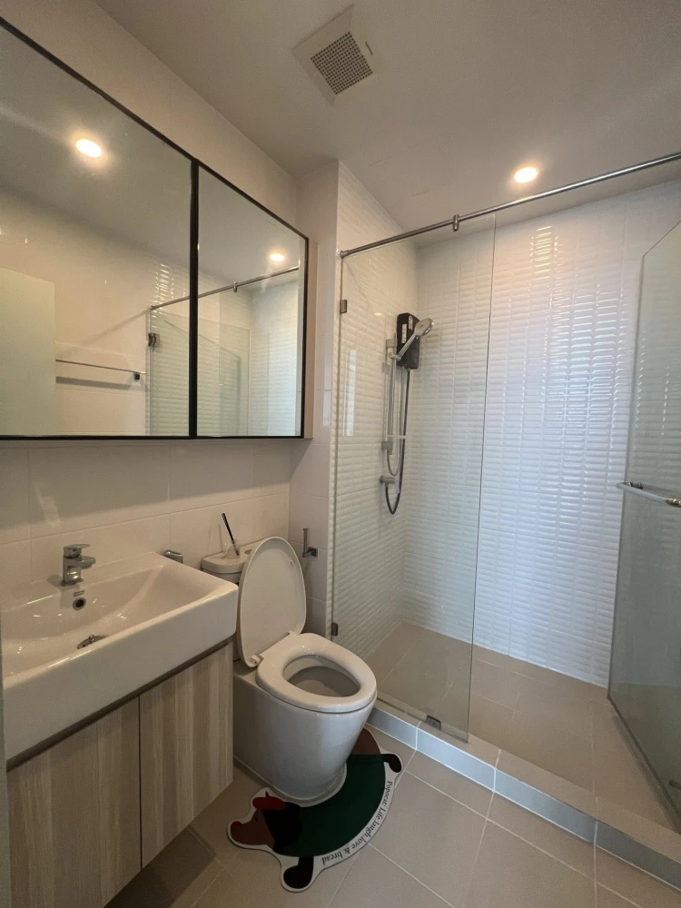 For rent: Chewathai Kaset Nawamin, fully furnished and equipped with electrical appliances. Ideal for working professionals, students, professors, off
