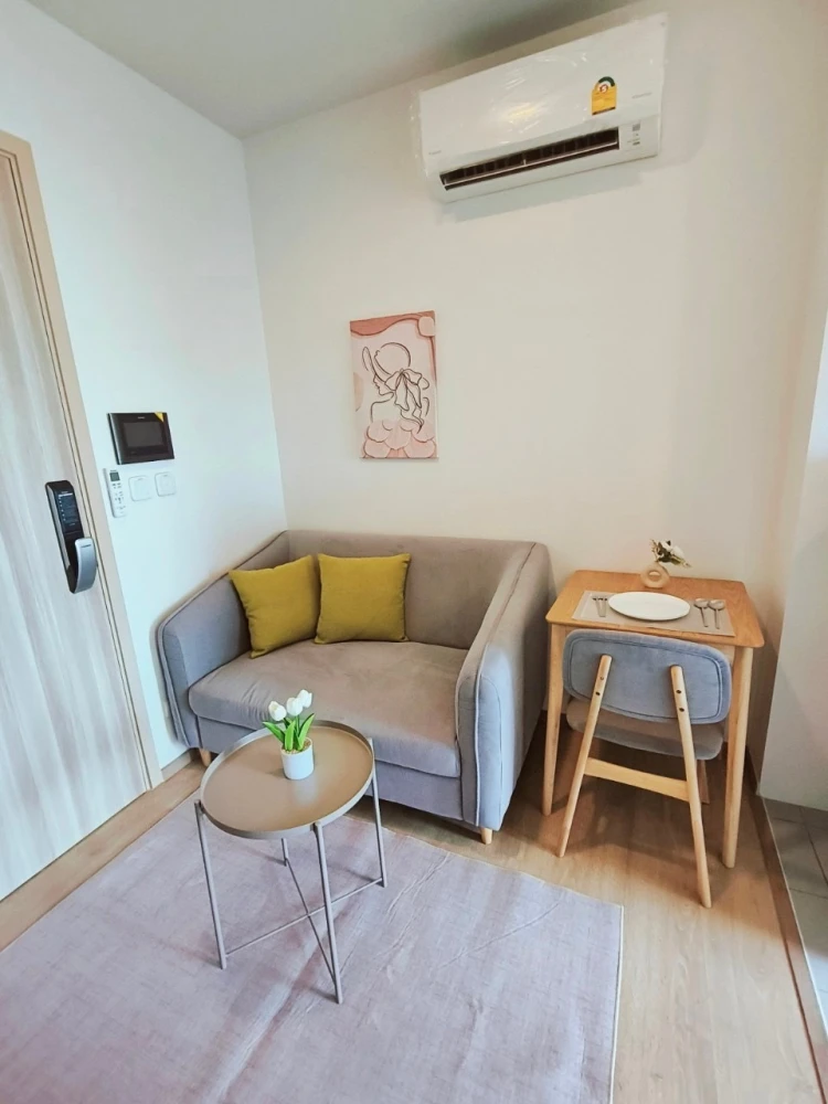 For rent: Chewathai Kaset Nawamin, 9th floor, beautiful room, move in immediately, book now, don't miss out.