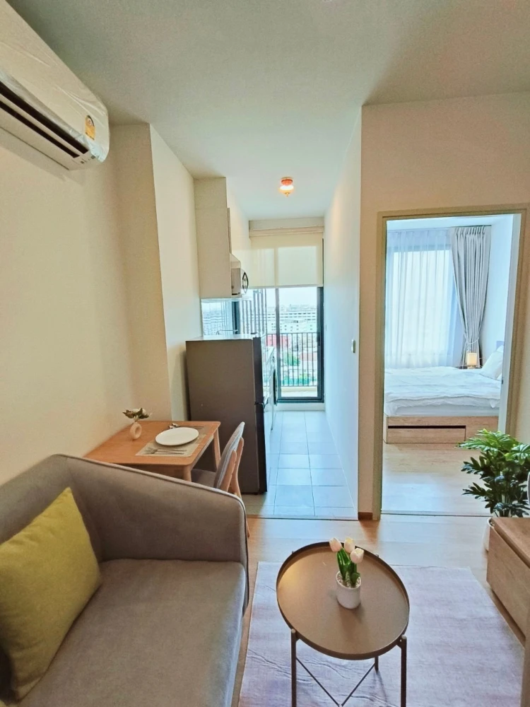 For rent: Chewathai Kaset Nawamin, 9th floor, beautiful room, move in immediately, book now, don't miss out.